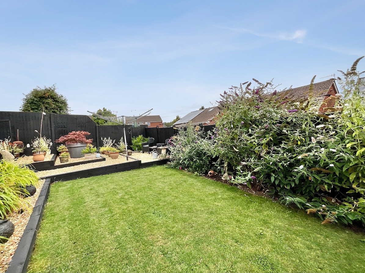 Gawsworth Close, Stoke-On-Trent, ST3, photo 20