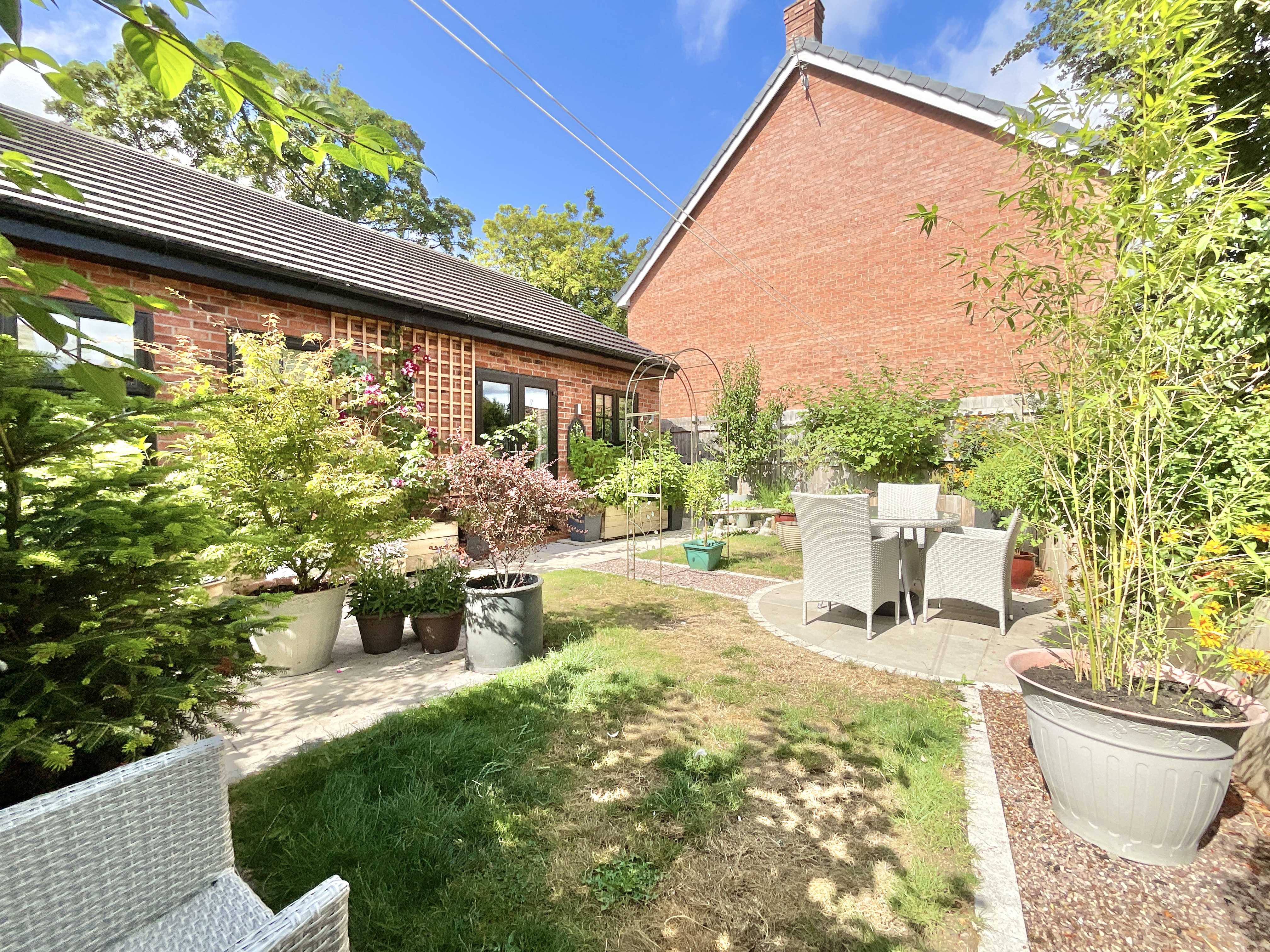 Newcastle Road, Market Drayton, TF9, photo 4