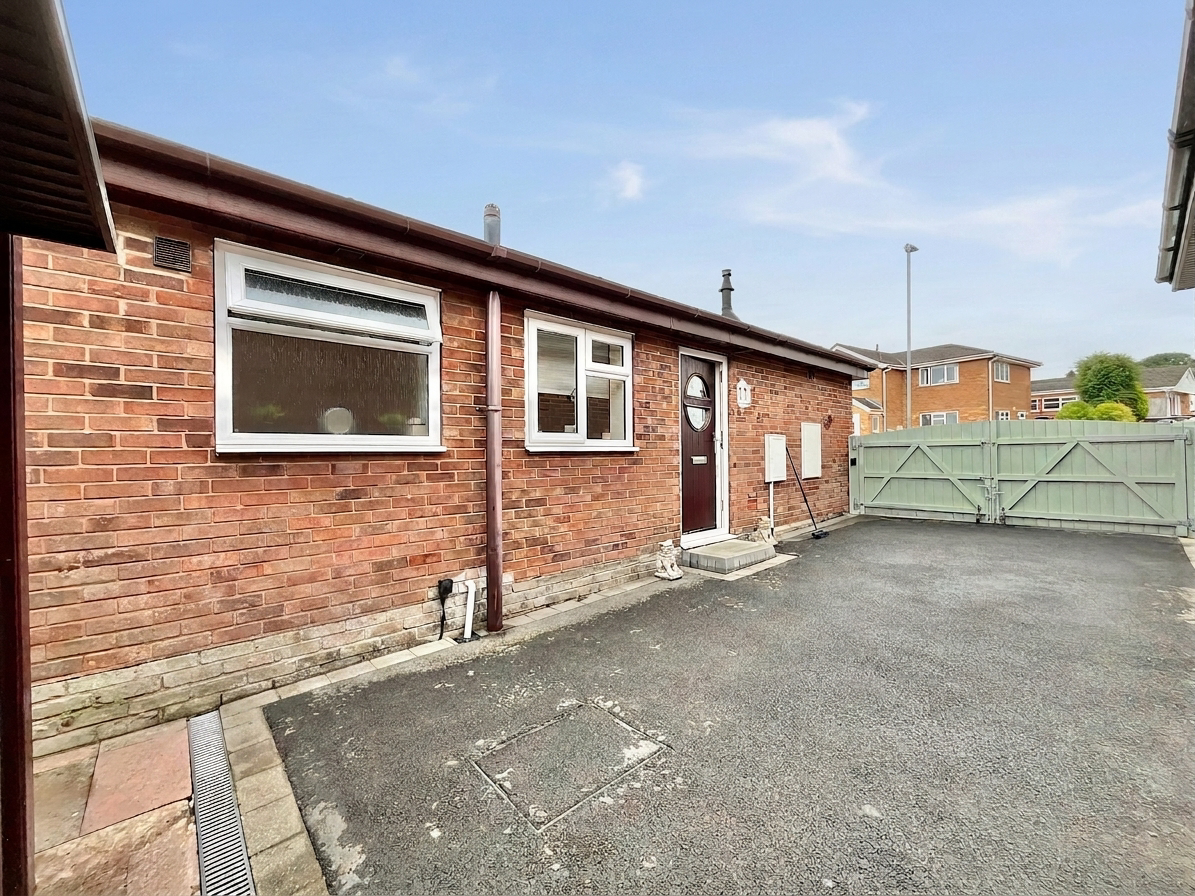 Gawsworth Close, Stoke-On-Trent, ST3, photo 24