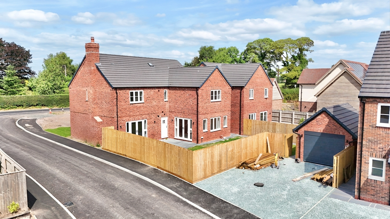 Stafford Road, Woodseaves, ST20, photo 34