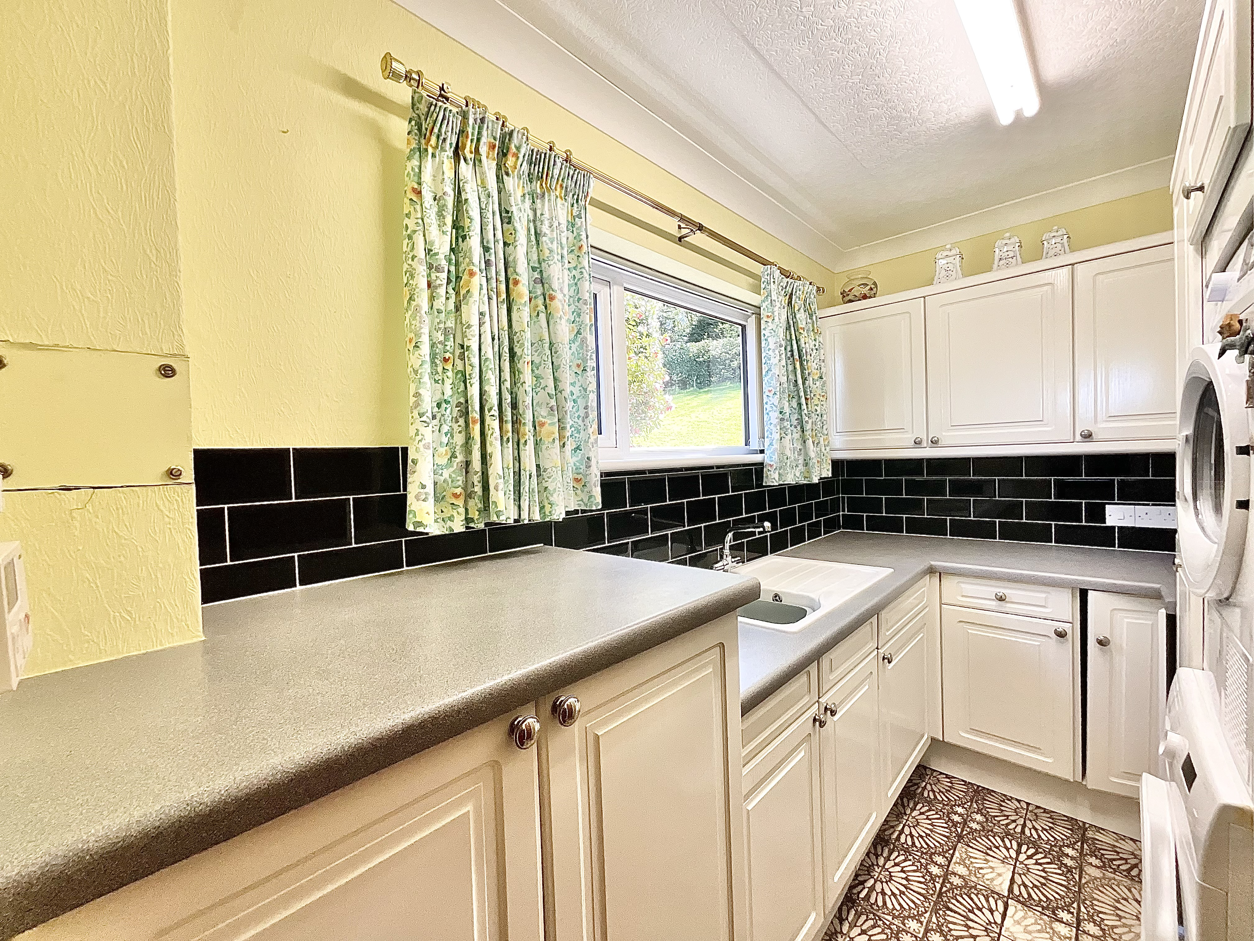Harewood Close, Cheadle, ST10, photo 13