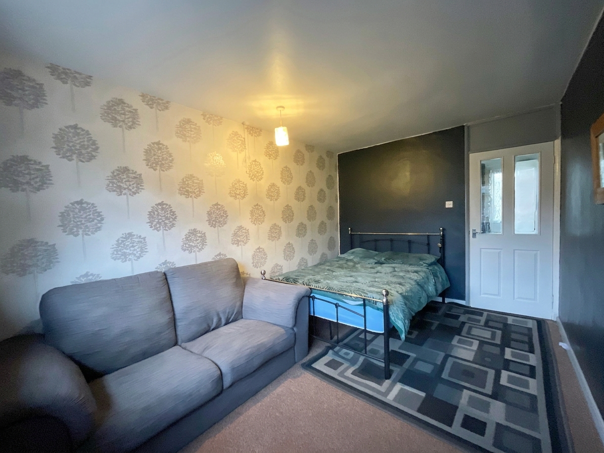Frank Rogers Walk, Rugeley, WS15, photo 7
