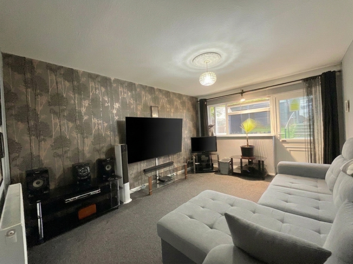 Frank Rogers Walk, Rugeley, WS15, photo 2
