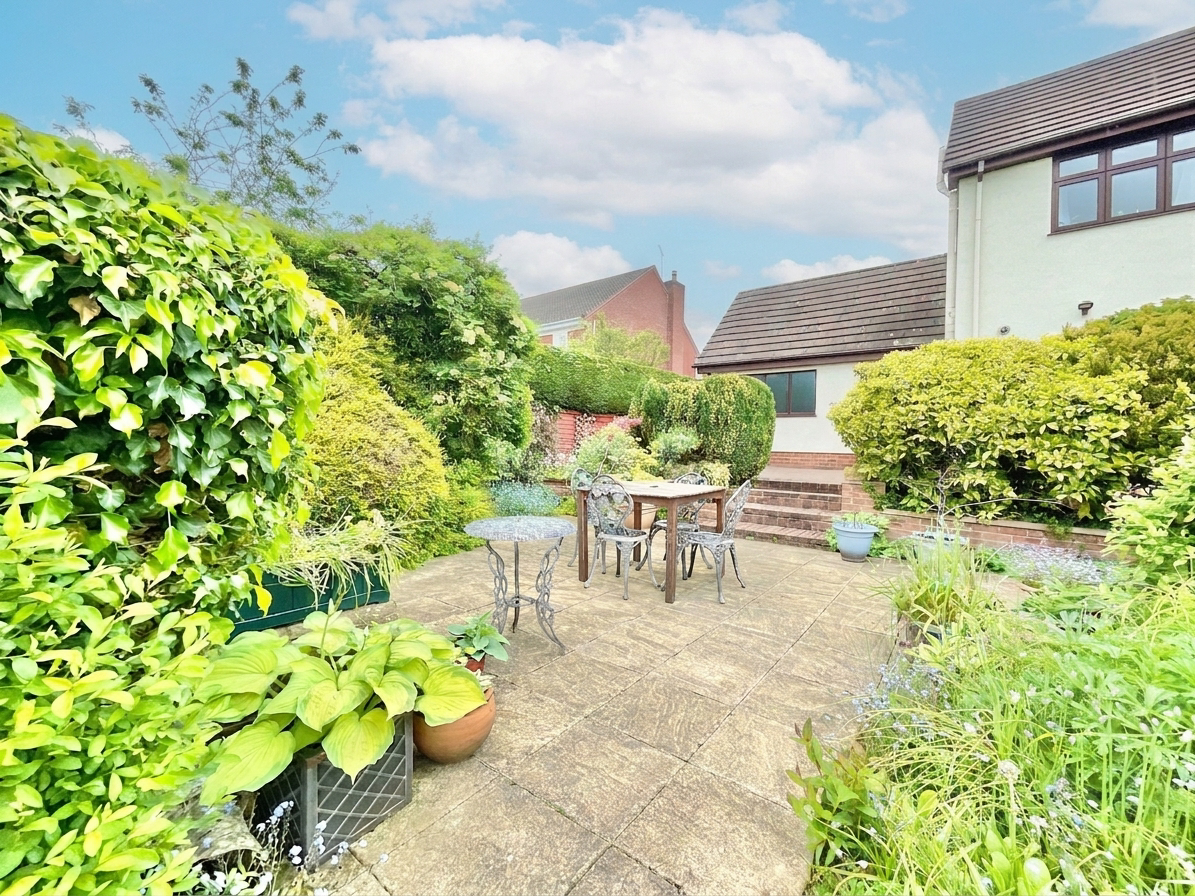 Willowbrook, Derrington, ST18, photo 32