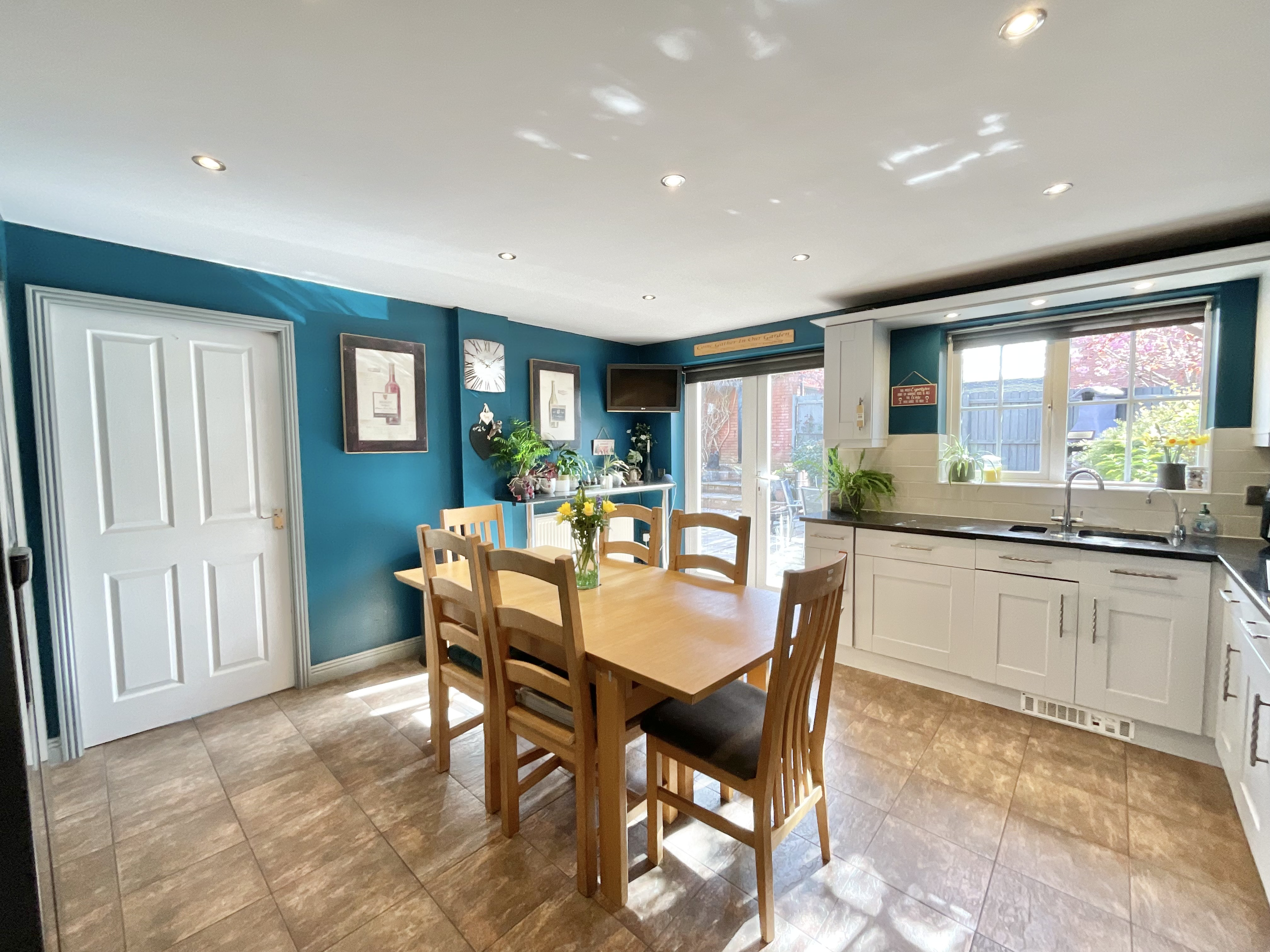 Joules Drive, Stone, ST15, photo 3