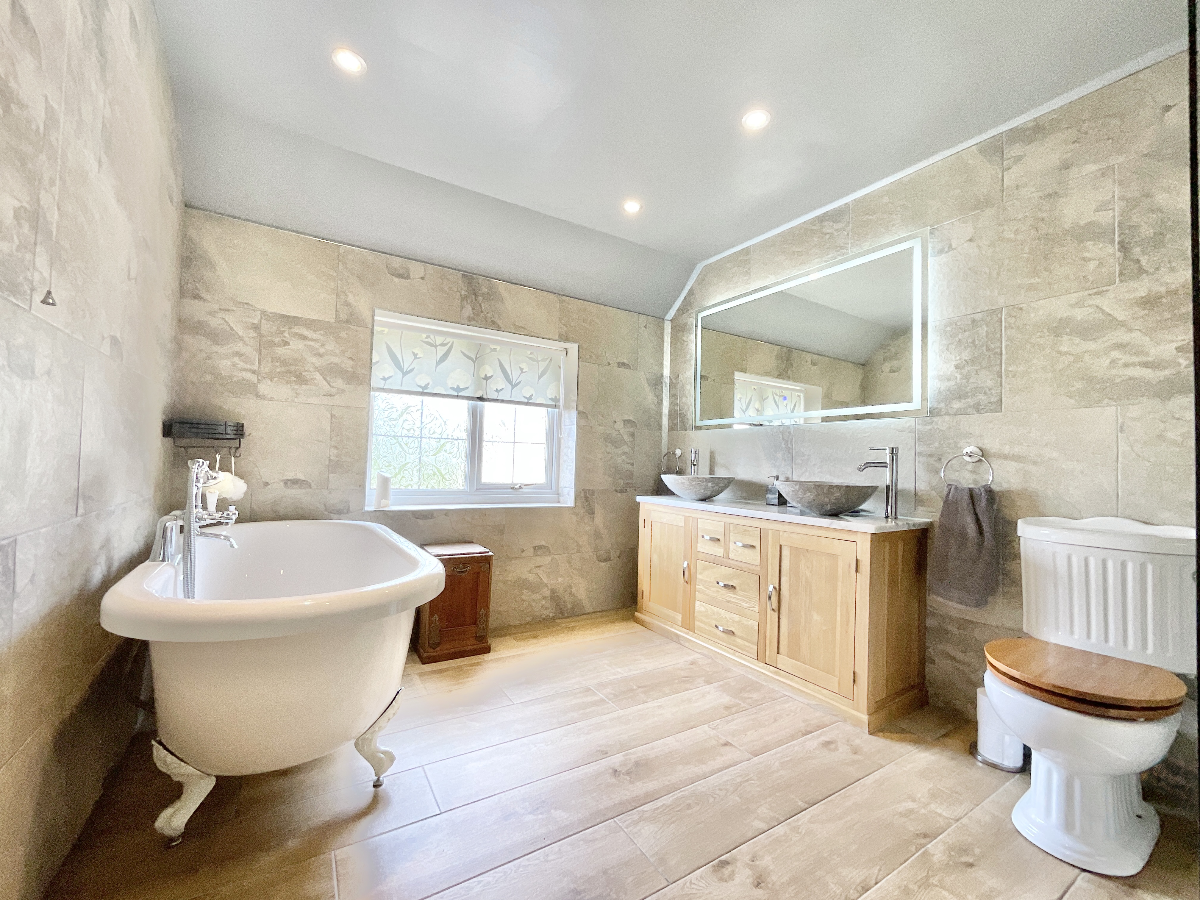 Butthouse Lane, Standon, ST21, photo 5