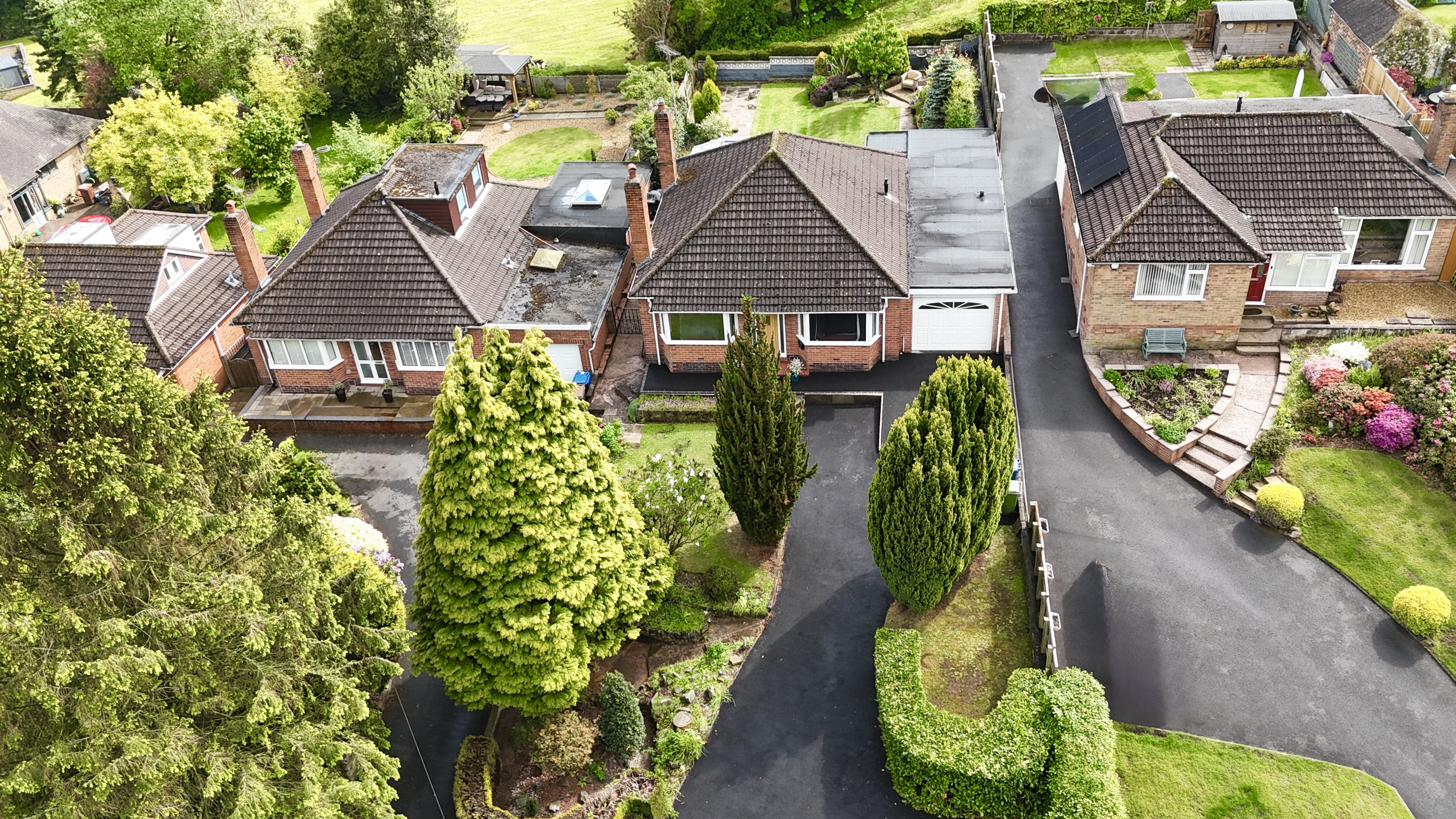 Bury Bank, Meaford, ST15, photo 2