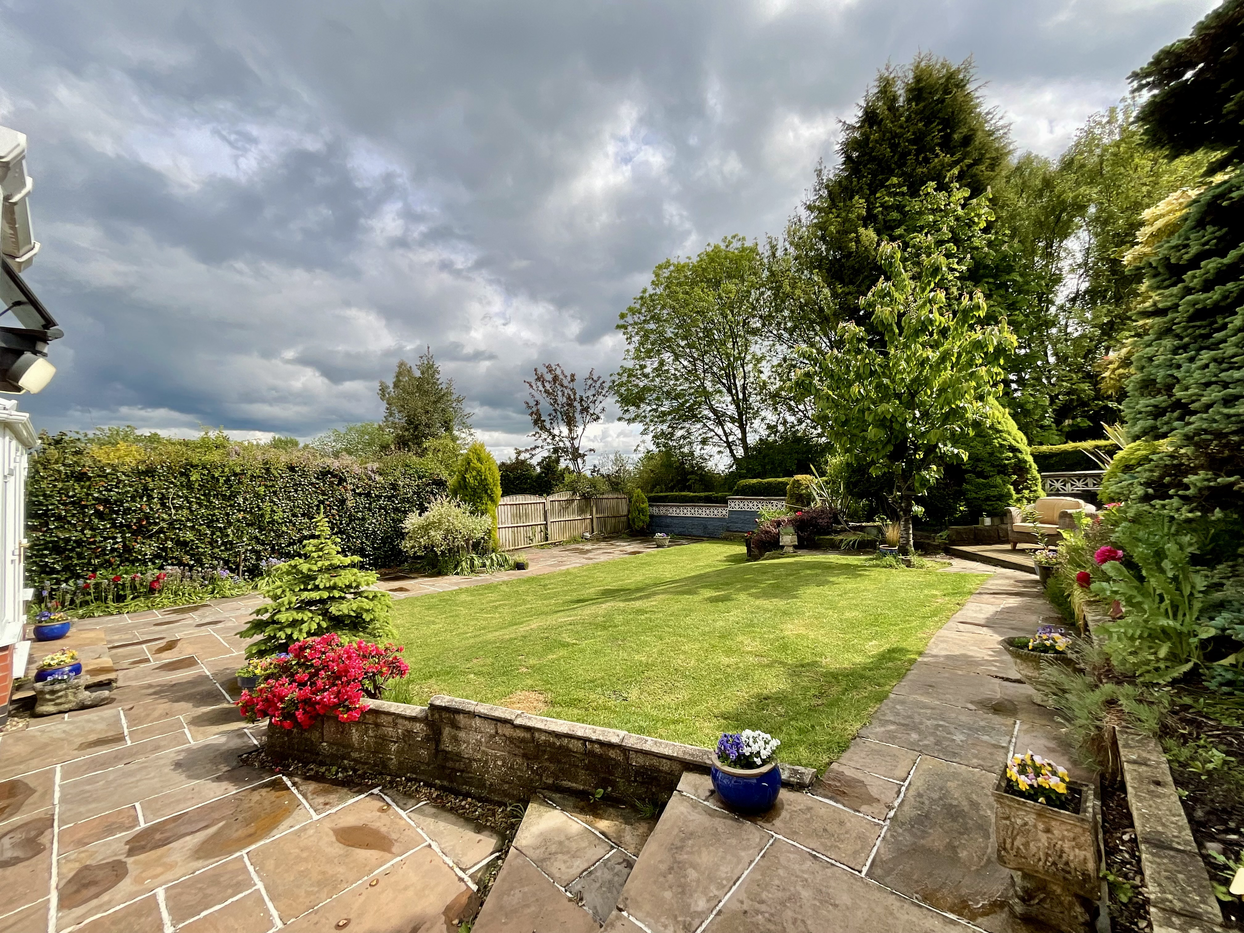 Bury Bank, Meaford, ST15, photo 21