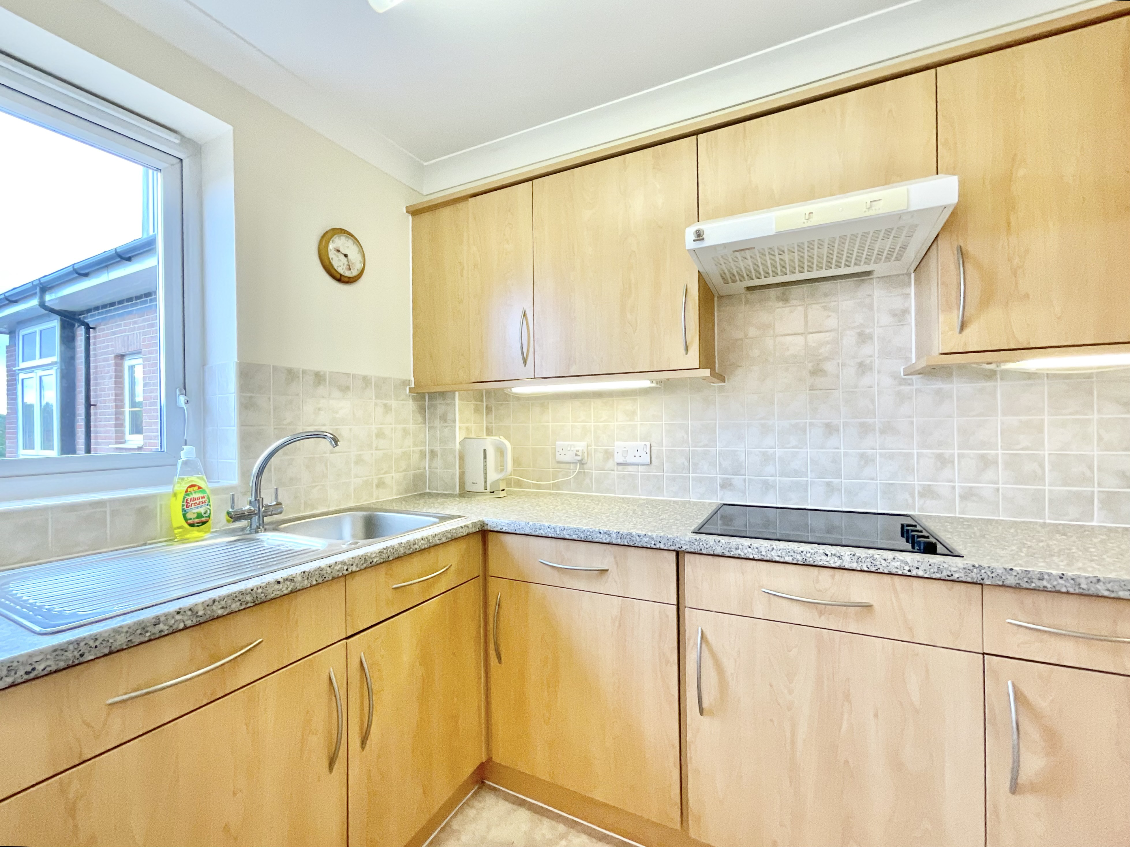 Crown Street, Stone, ST15, photo 6