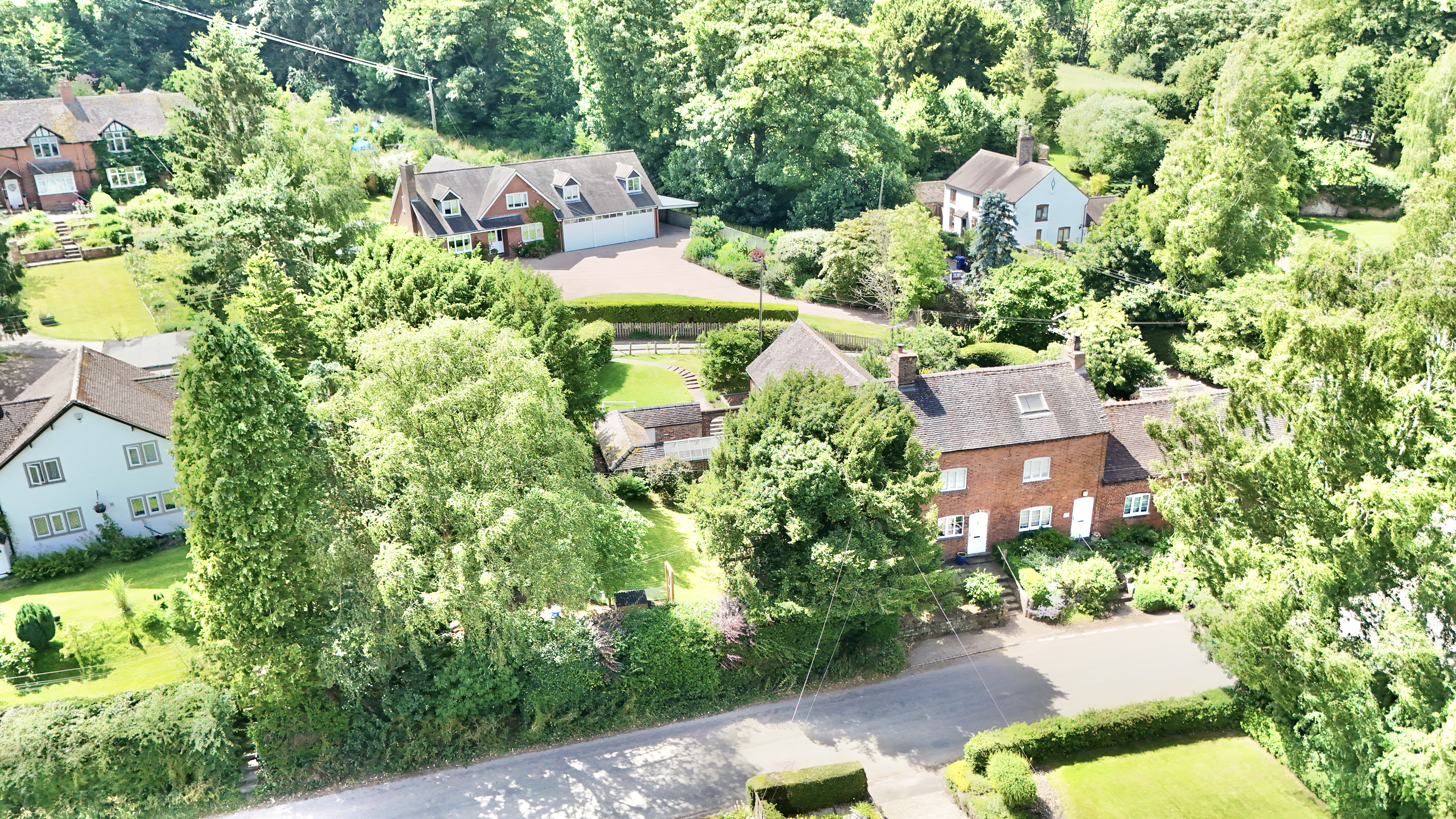 dji_fly_20260625_143010_0023_1782462833632_photo