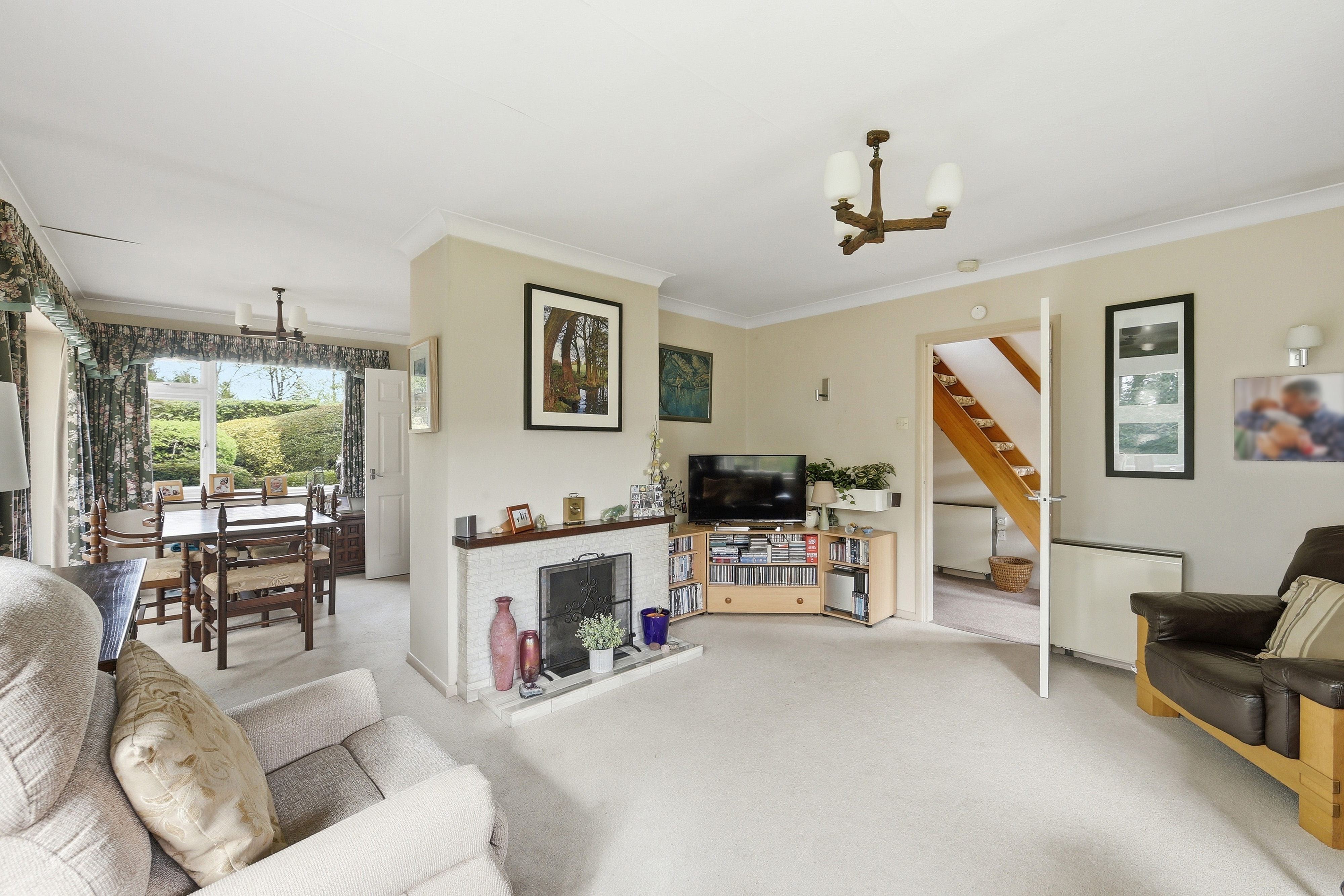 Living Room 002
