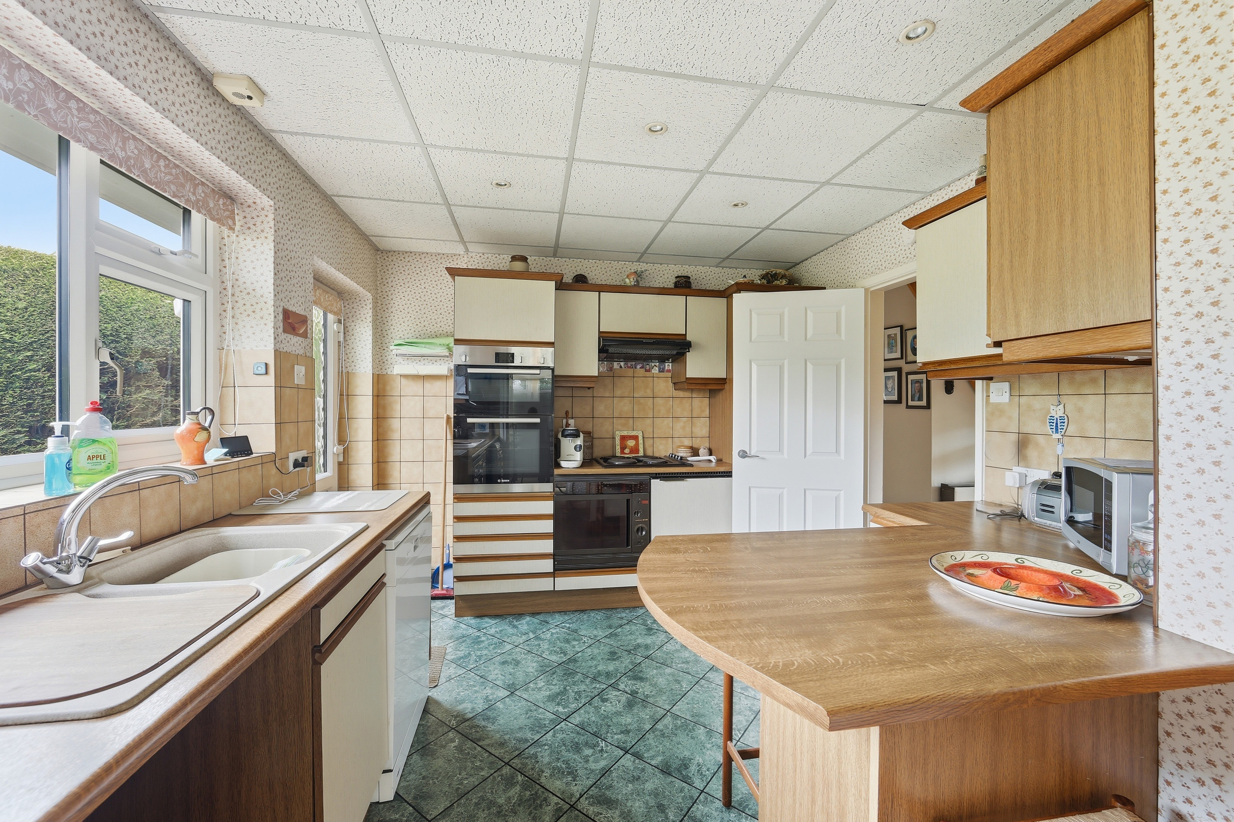 Kitchen 003