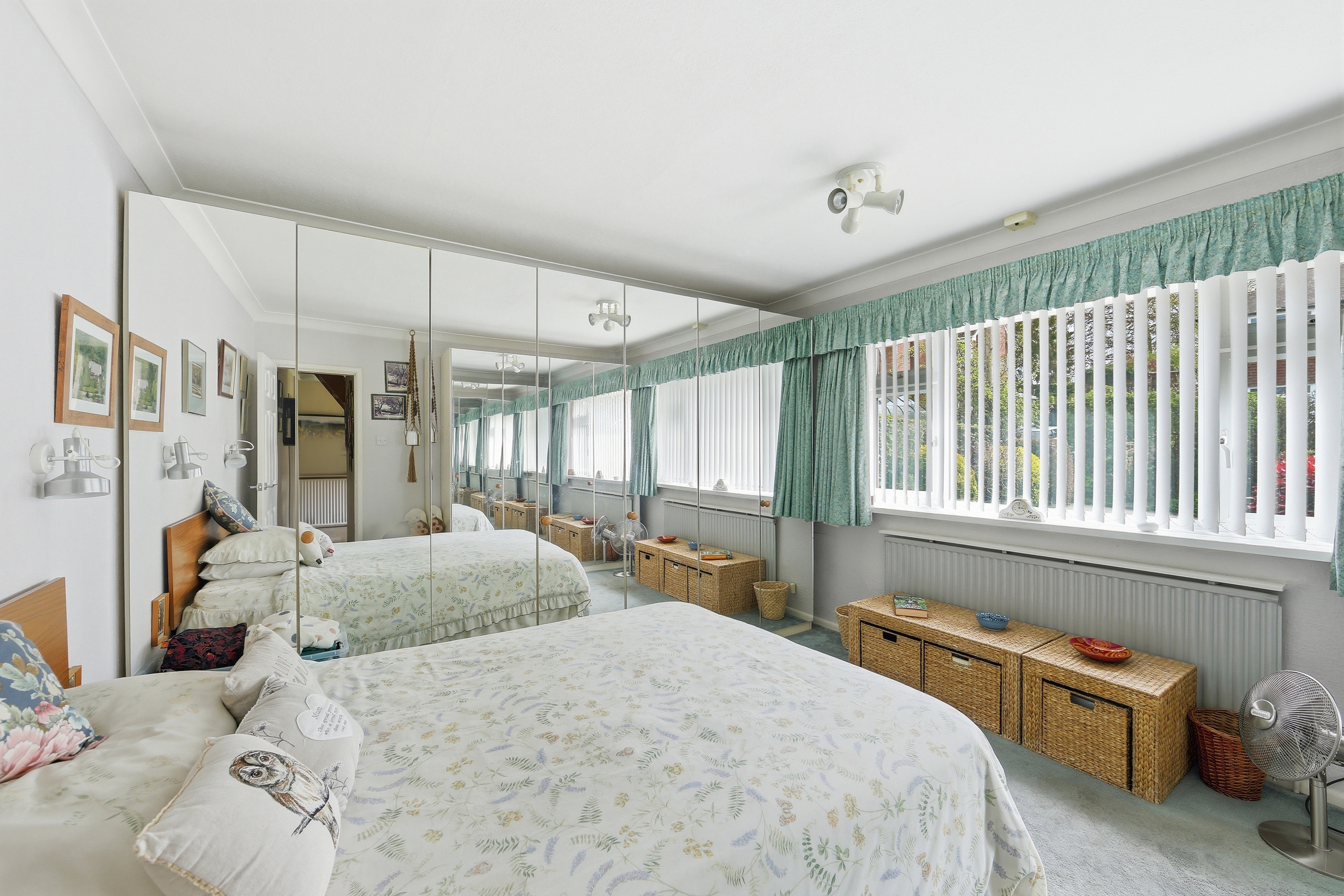 Bedroom 1 - 001