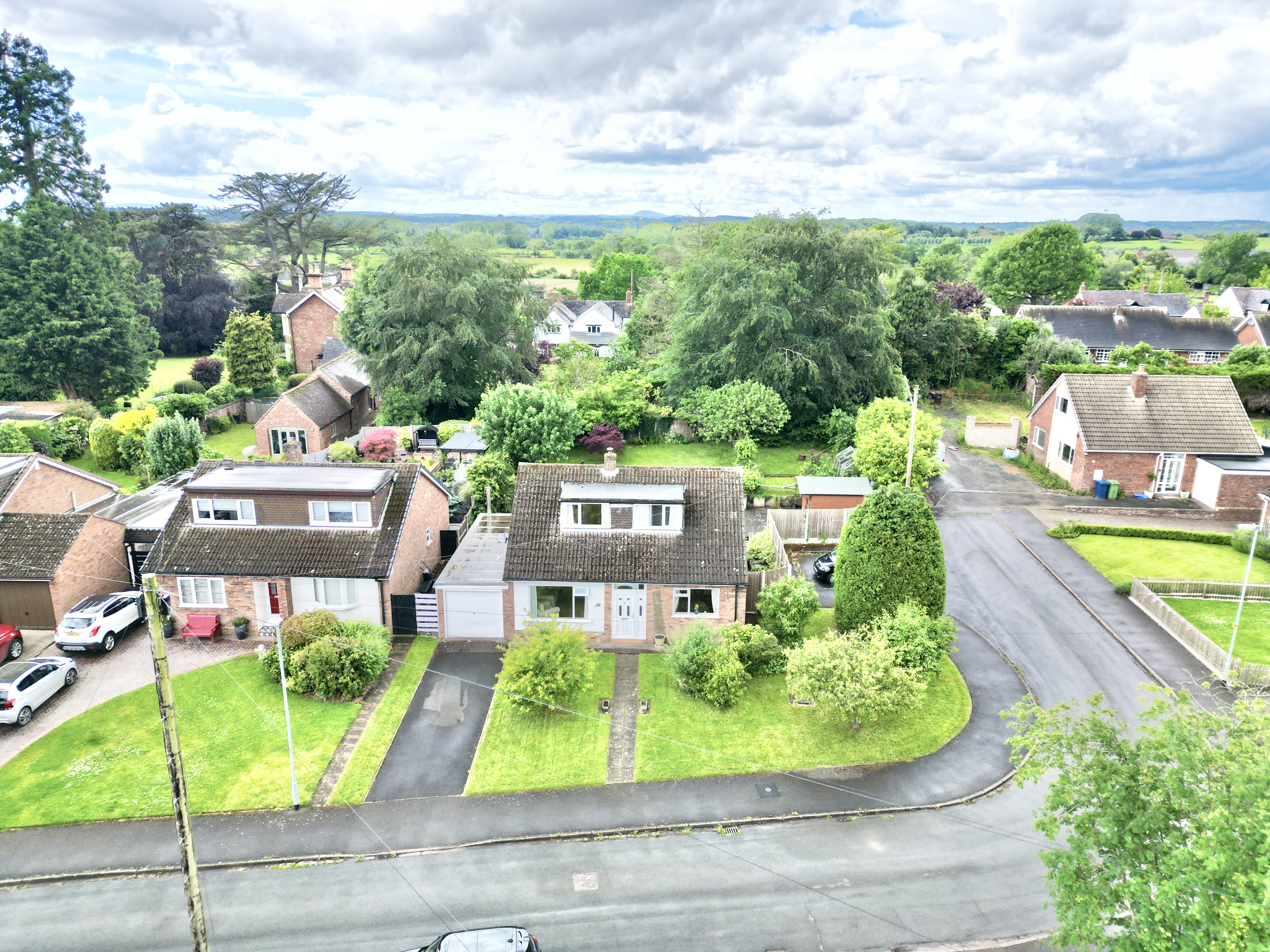 Elm Drive, Bradley, ST18