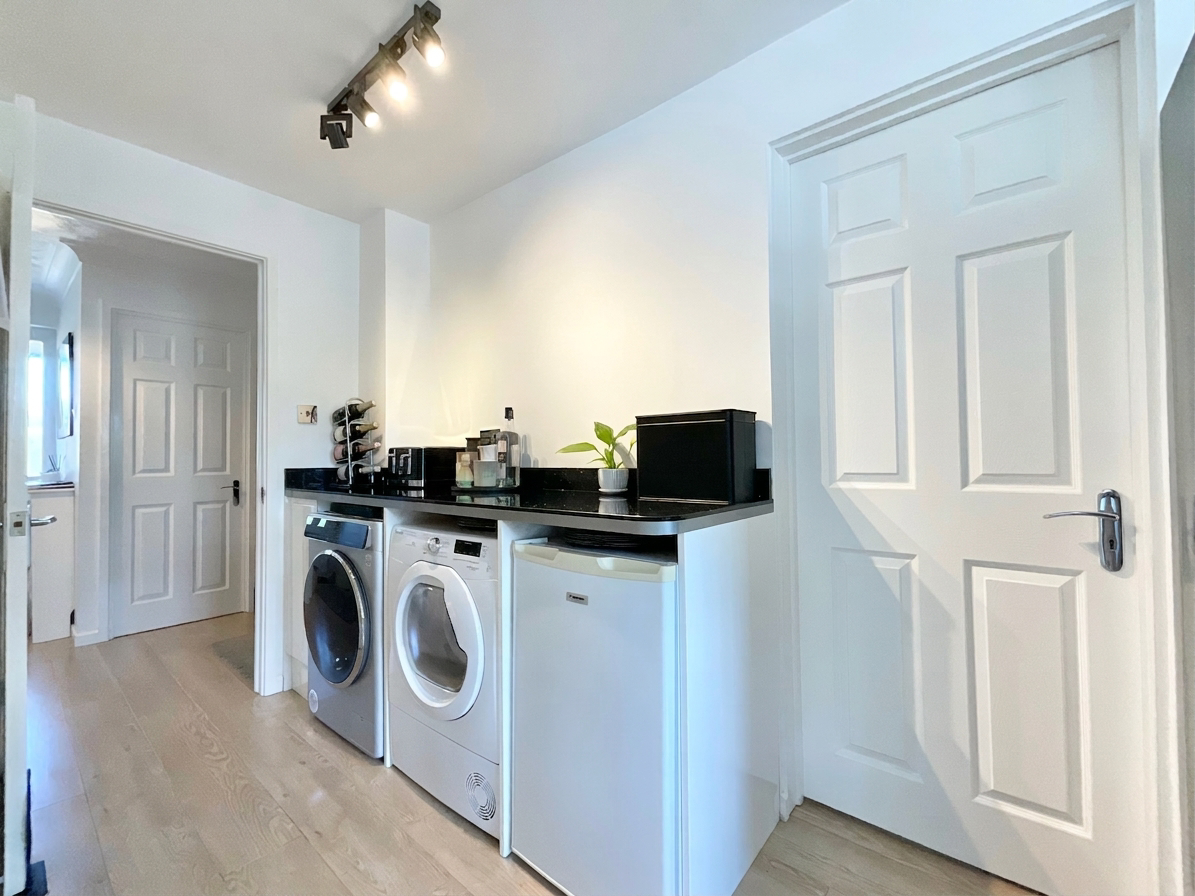 Charlcote Crescent, Crewe, CW2, photo 11
