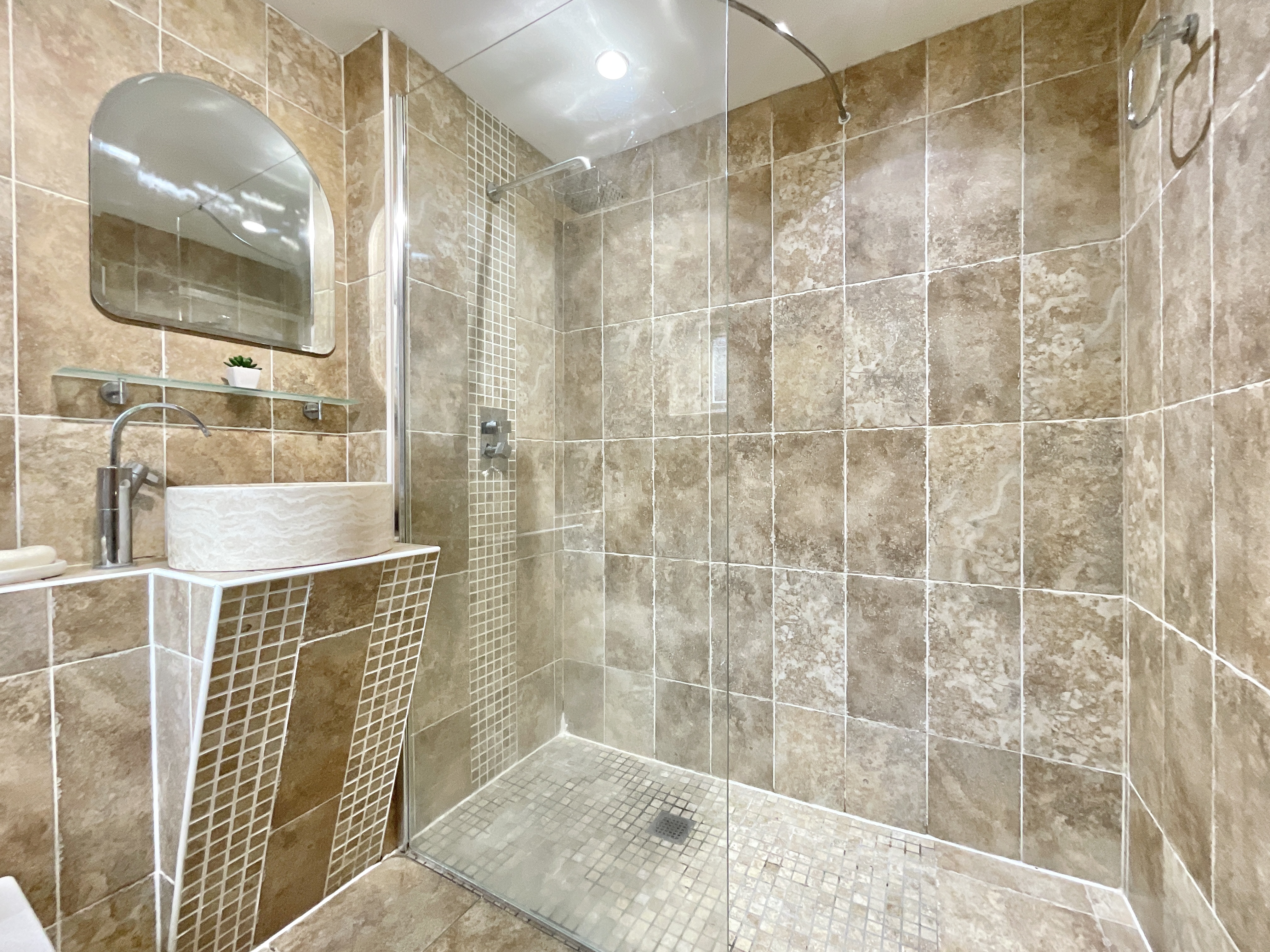 Southwood, Baldwins Gate, ST5, photo 23