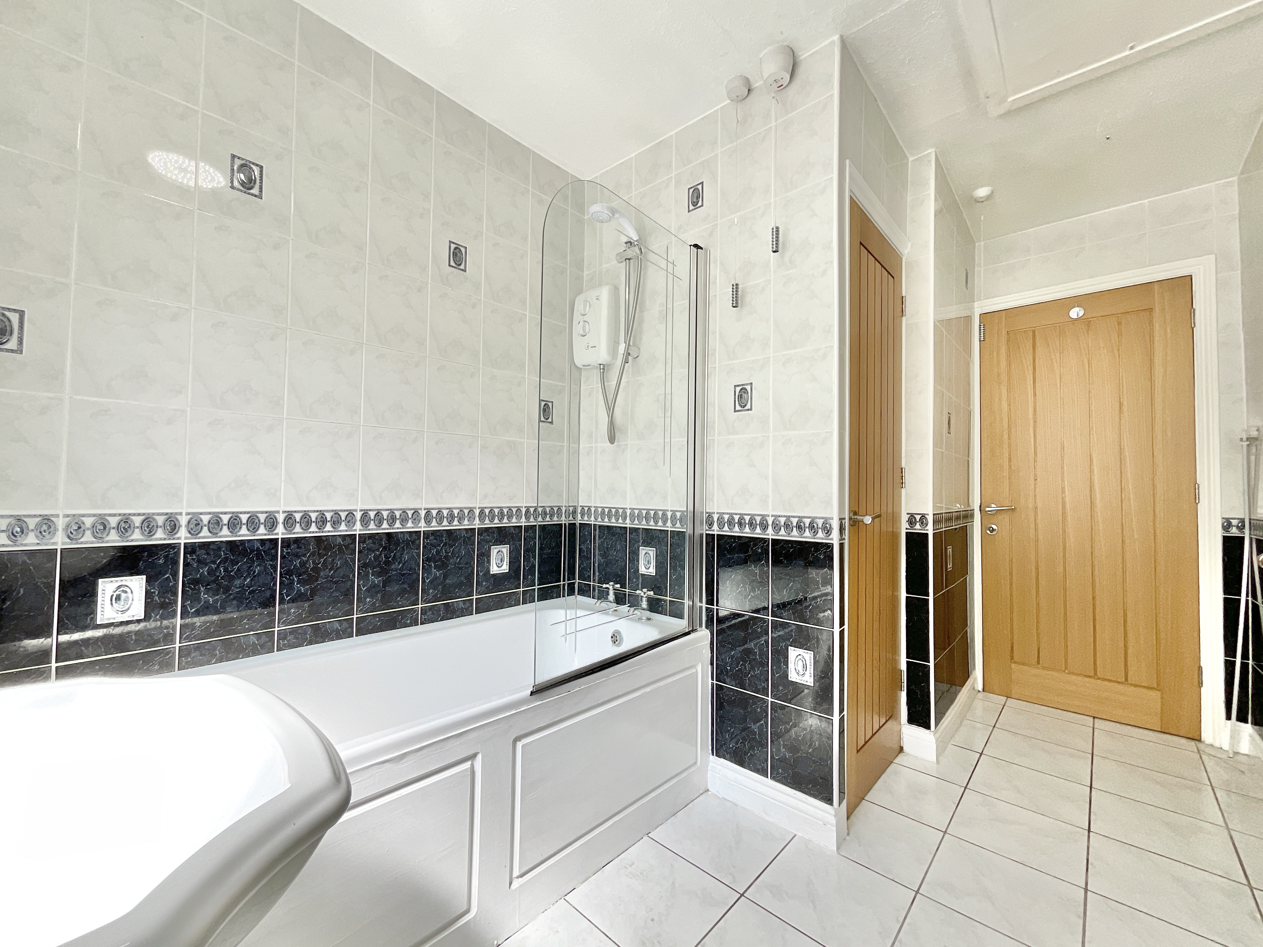 Southwood, Baldwins Gate, ST5, photo 27