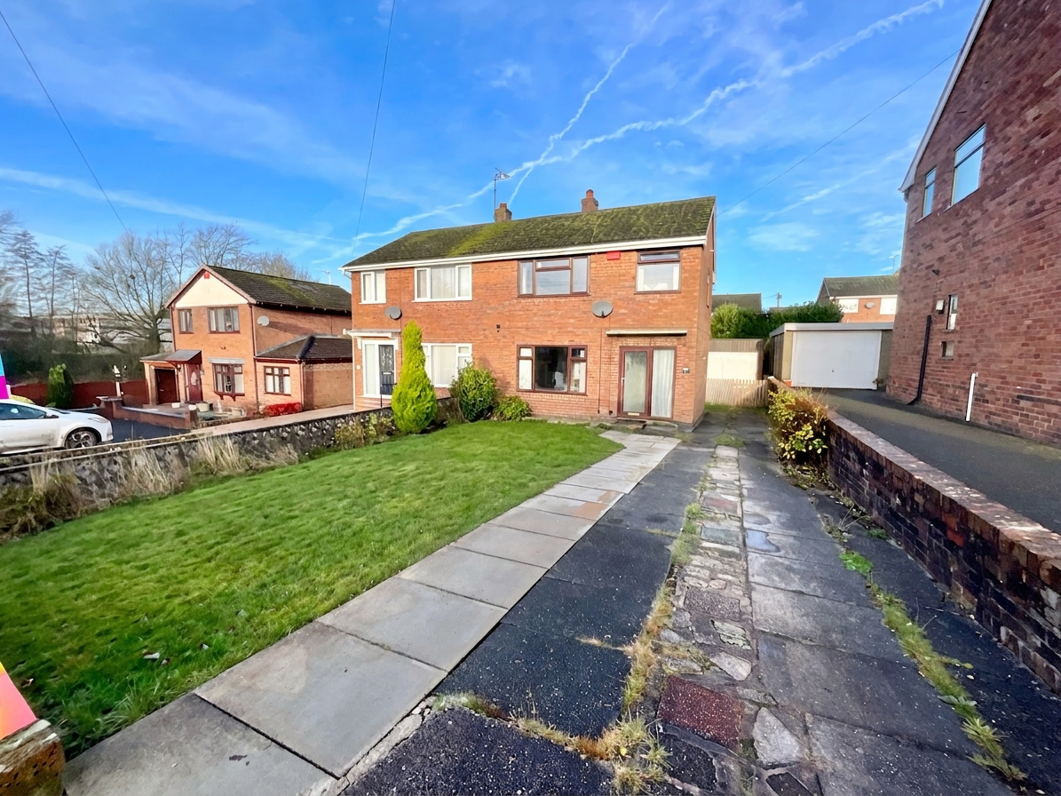 Maple Close, Cheadle, ST10