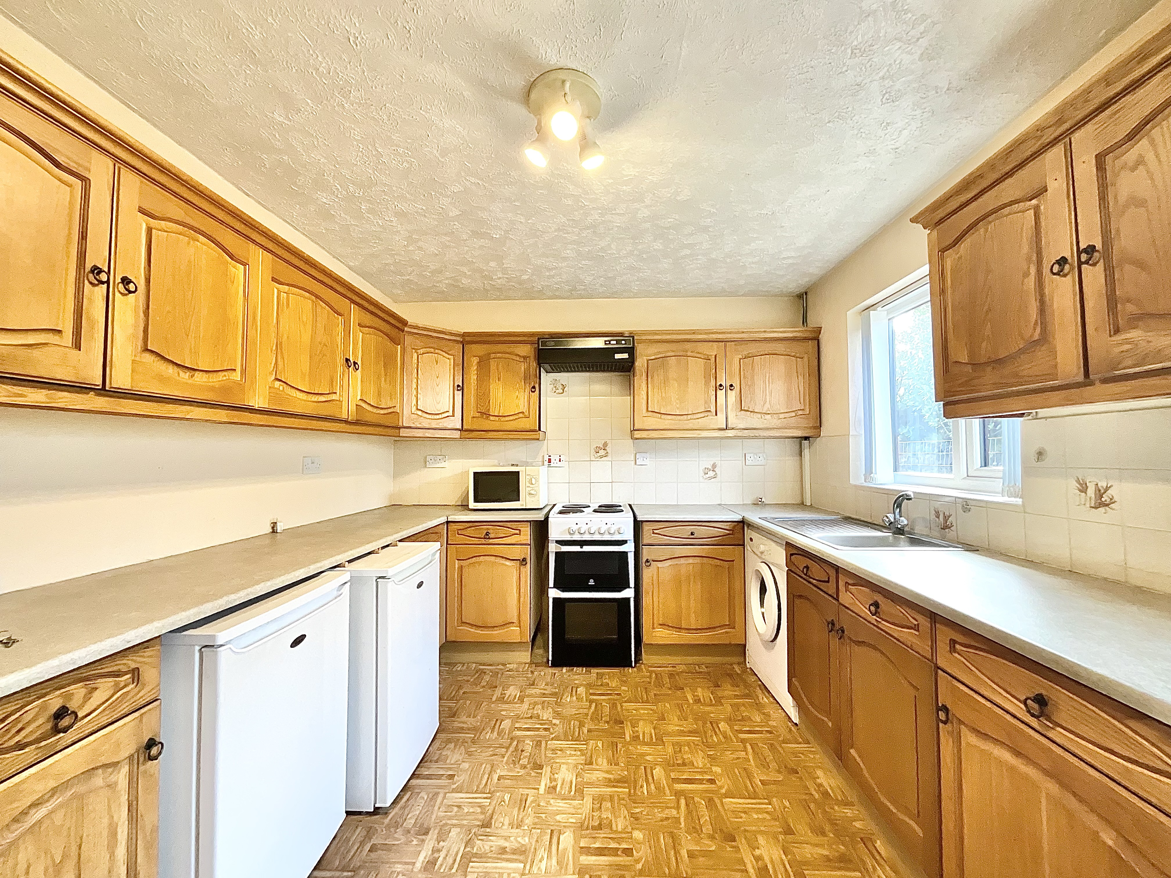 Park Lane, Cheadle, ST10, photo 5
